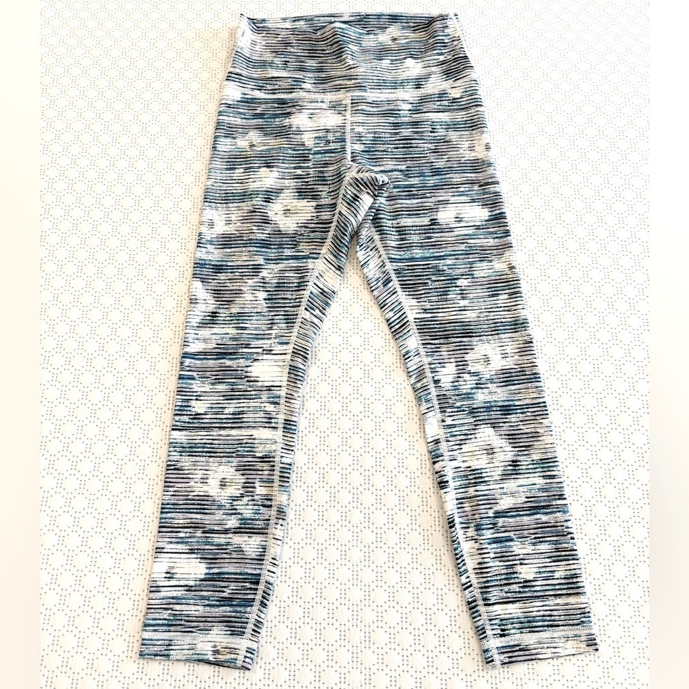 Lululemon Wunder Under Crop High Rise Blurry leggings Size 8